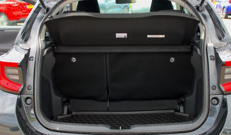 Toyota Yaris 2023 full