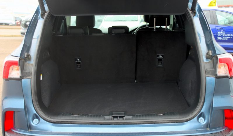 Ford Kuga 2022 full